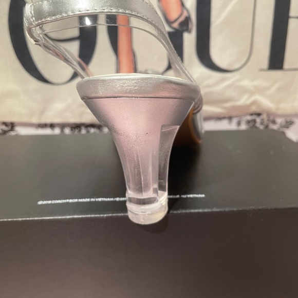 PVC Sandals. Allegra K - Picture 5 of 9